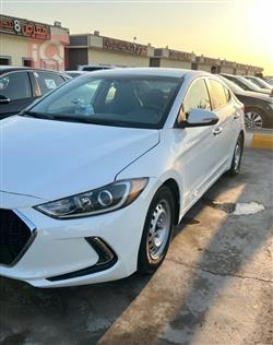 هیوندای ئەلەنترا